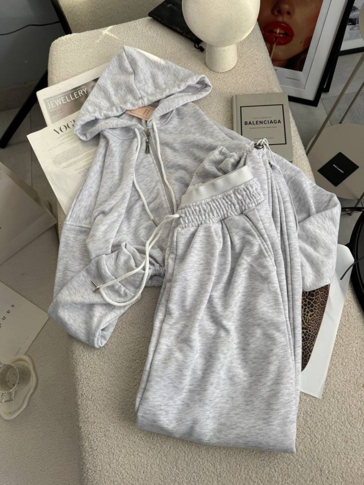 Костюм Розмір: 42-44, 46-48 S5052