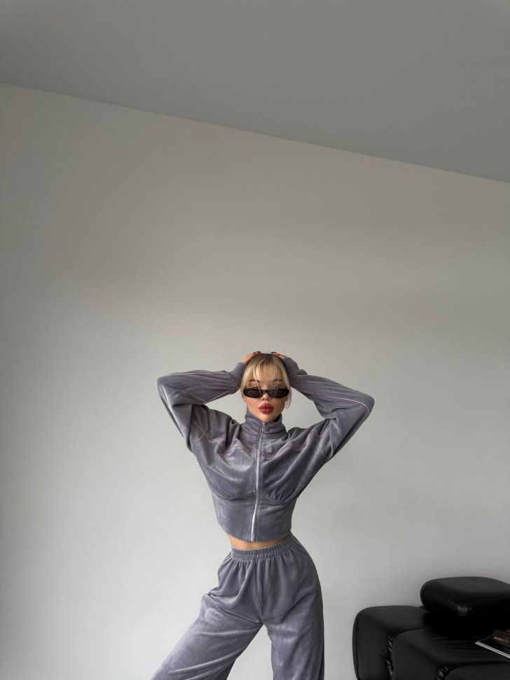 Костюм Розмір: 42/44, 46/48 S6551