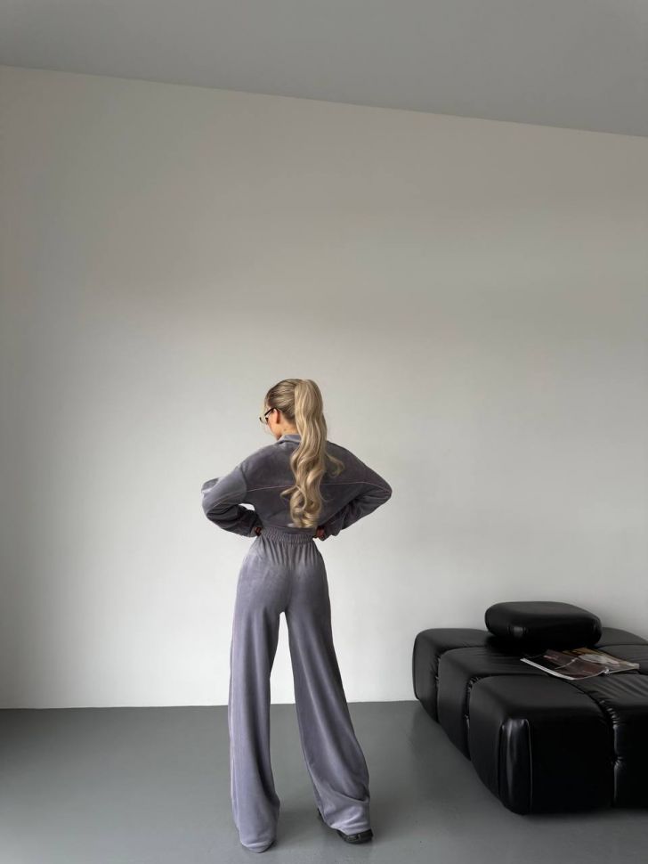 Костюм Розмір: 42/44, 46/48 S6551