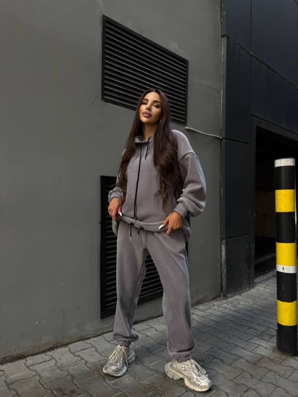 Костюм Розмір: 42-46 oversized S3754