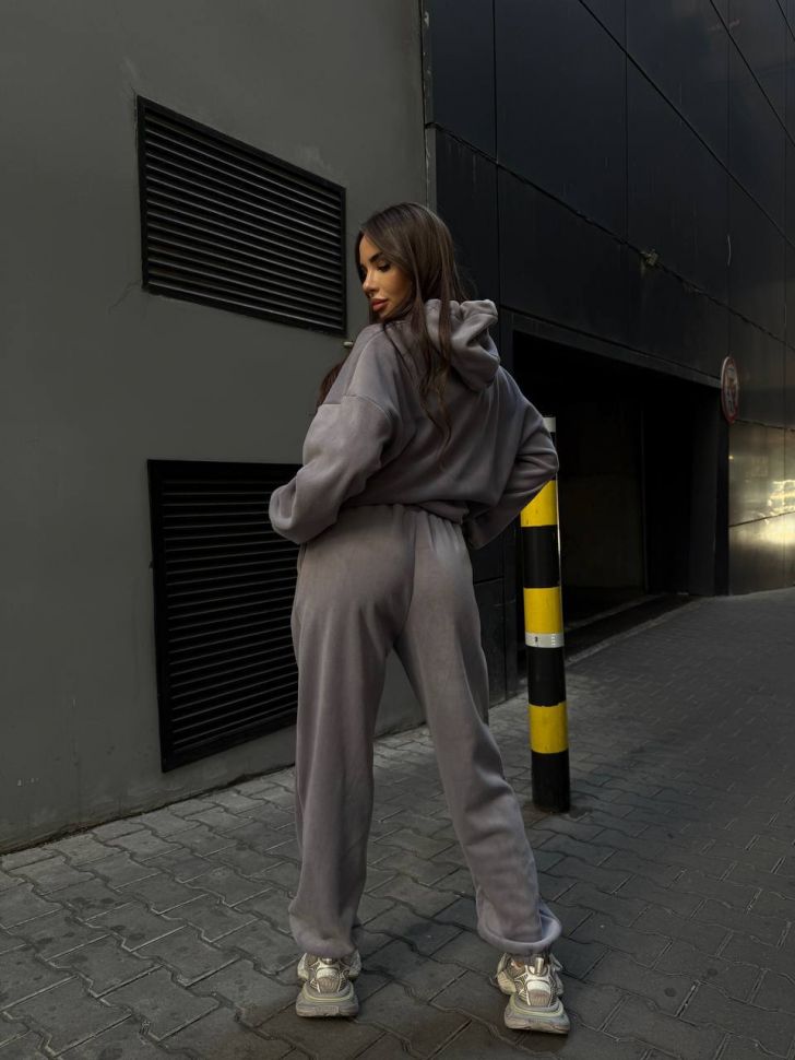 Костюм Розмір: 42-46 oversized S3754