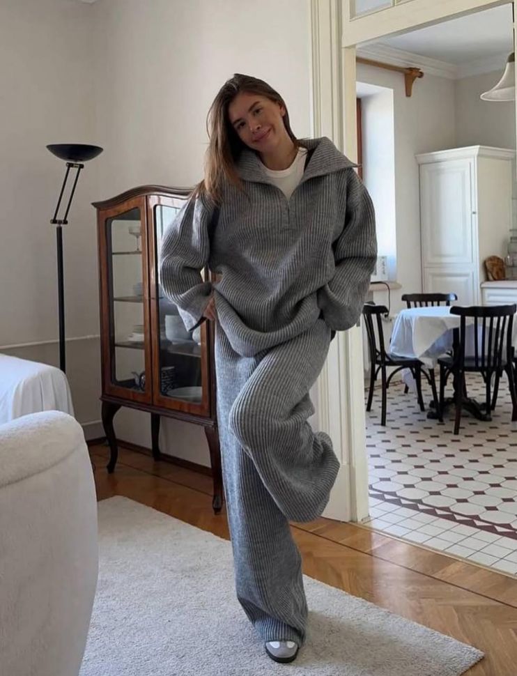 Костюм Розмір: 42-46 S4453