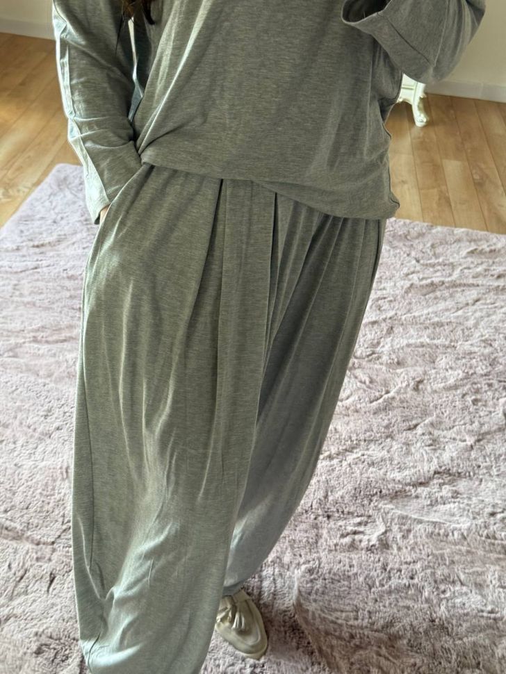 Костюм Розмір: 42-48 S6152