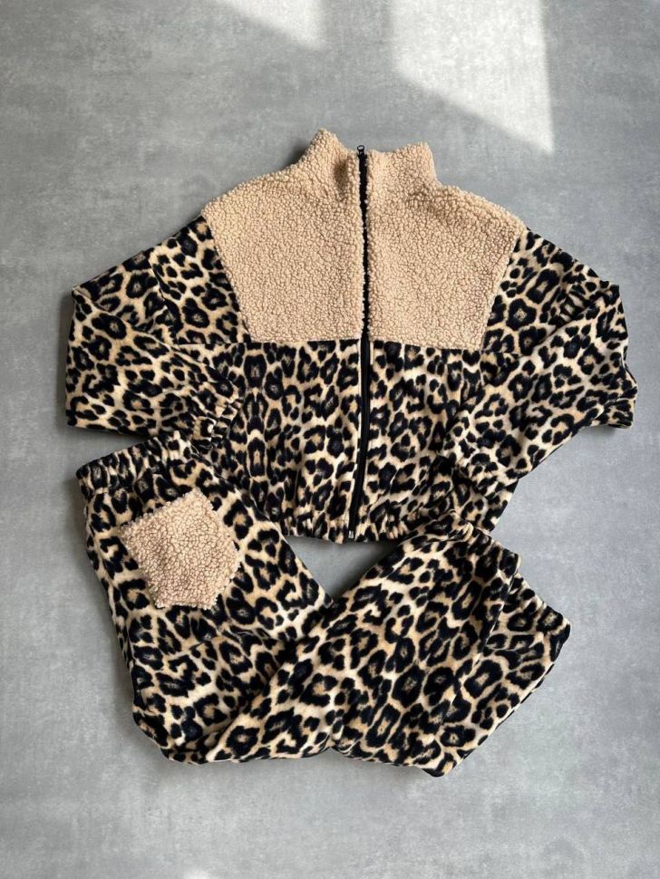 Костюм Розмір: 42-44, 46-48 S3755