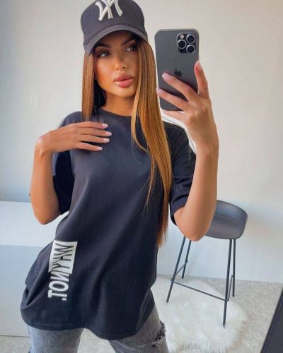 Футболка Розмір: 42-48 oversize S10756