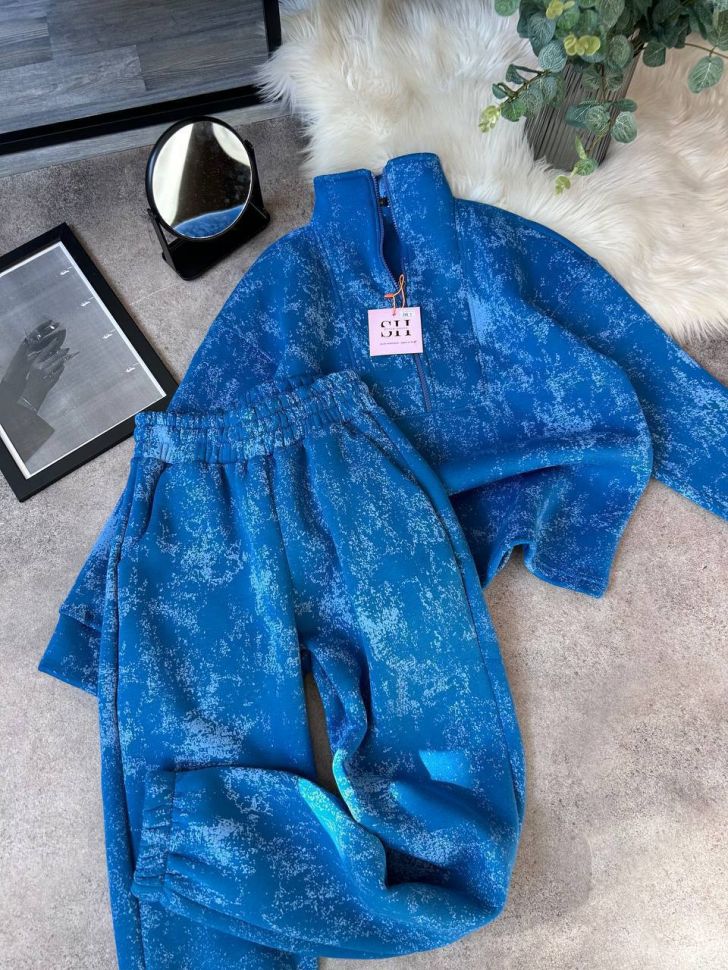 Костюм Розмір: 42-44, 44-46 S2657