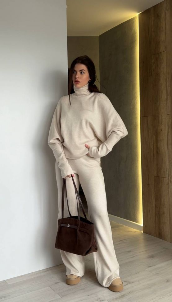 Костюм Розмір: 42-44, 46-48 S3258