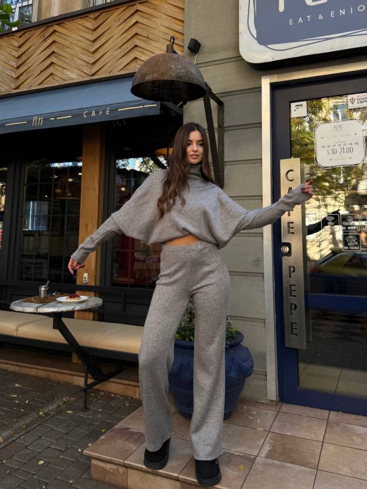 Костюм Розмір: 42-44, 46-48 S3258