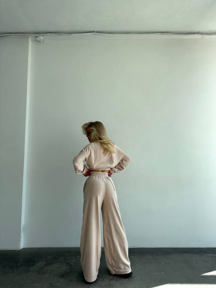 Костюм Розмір: 42-44, 46-48 S1958