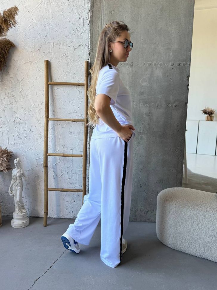 Костюм Розмір: 42-44,46-48 S5556