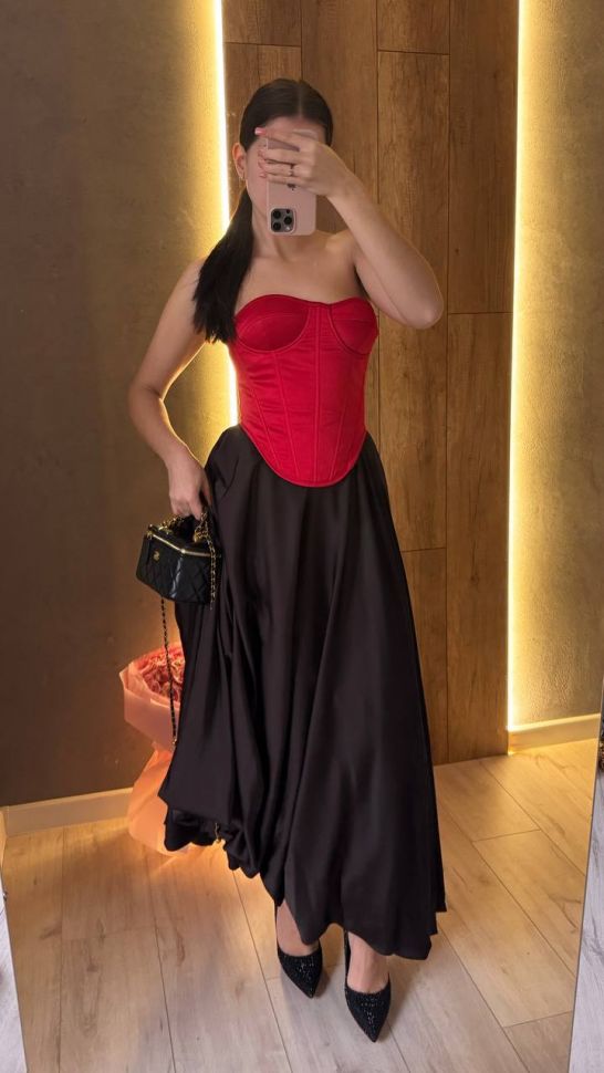 Спідниця Розмір: 42, 44 S6755