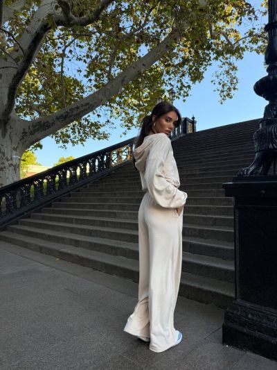 Костюм Розмір: 42/44 , 46/48 S2459