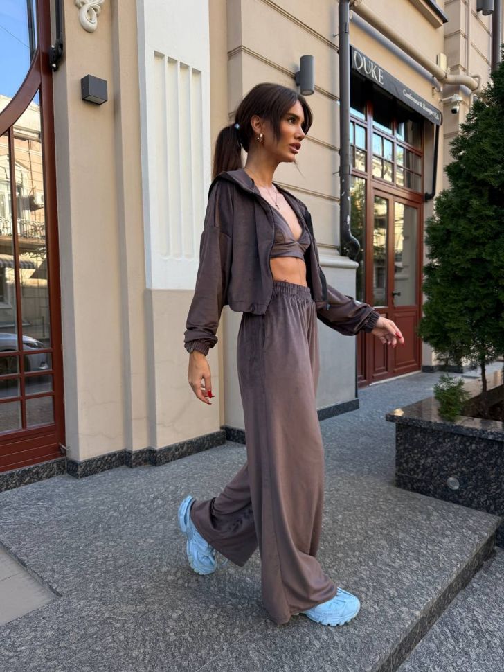 Костюм Розмір: 42/44 , 46/48 S2459