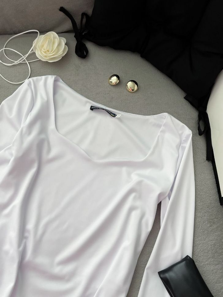 Кофта Розмір: 42-44, 46-48, 50-52, 54-56 S4657