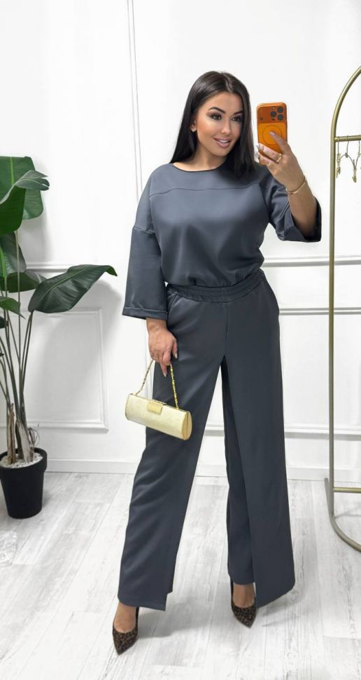 Костюм Розмір: 42-44, 46-48, 50-52 S4757