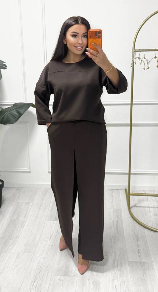 Костюм Розмір: 42-44, 46-48, 50-52 S4757