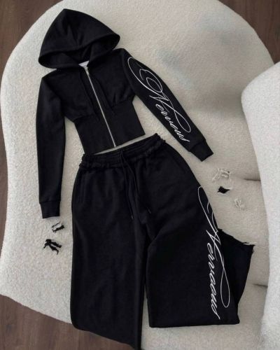 Костюм Розмір: 42-46 onesize S6956