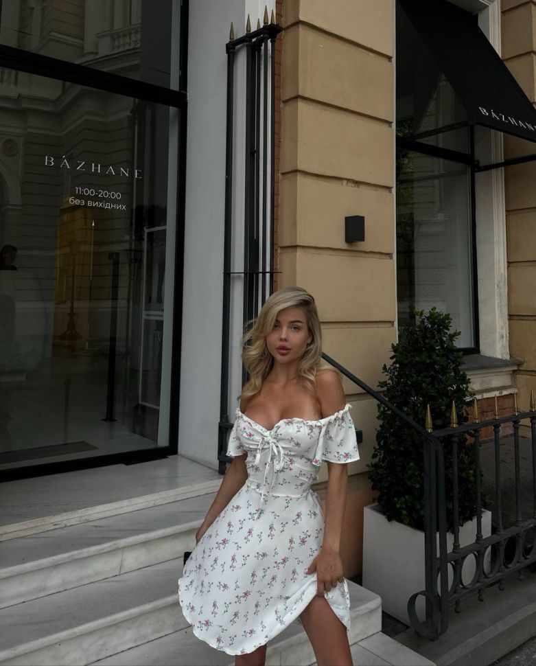 Сукня Розмір: 42-46 S454