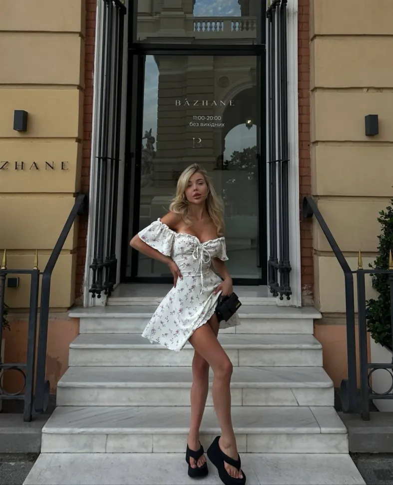 Сукня Розмір: 42-46 S454