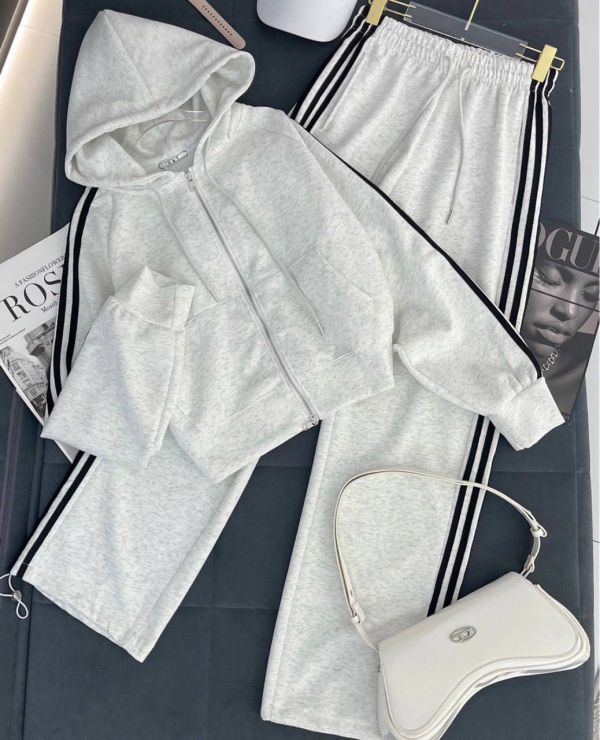 Костюм Розмір: 42-44,46-48,50-52 S854