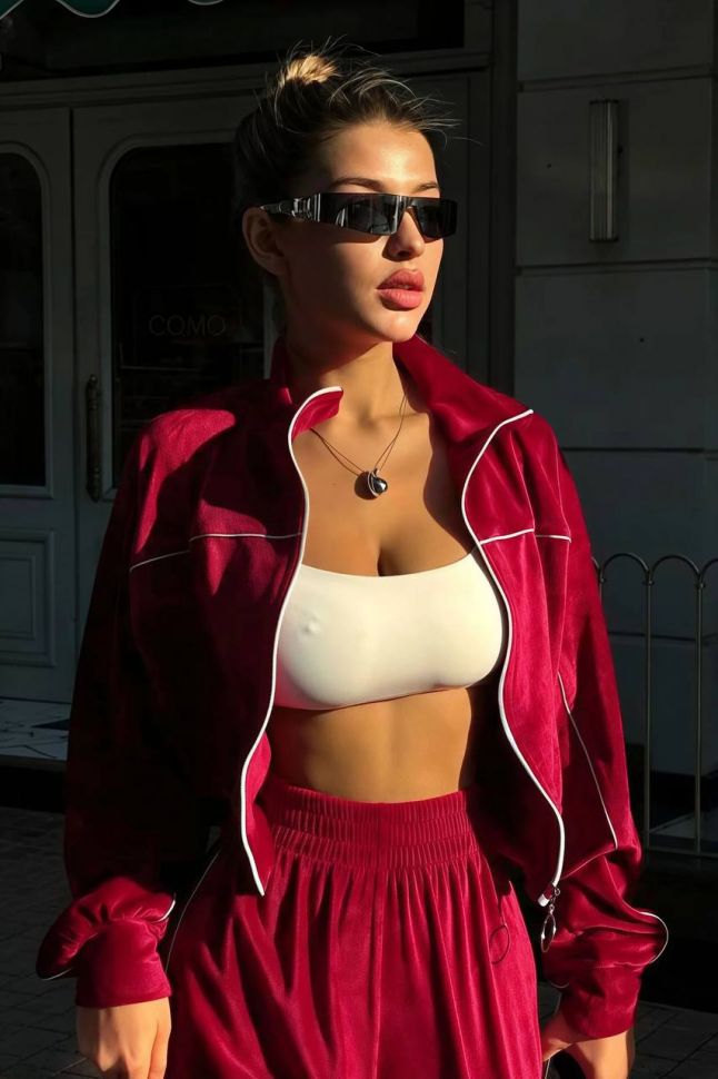 Костюм Розмір: 42-44 46-48 50-52 S5958