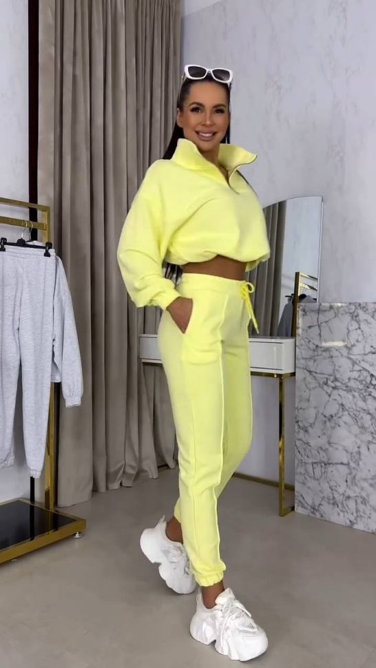 Костюм Розмір: 42-44,46-48,50-52 S6757