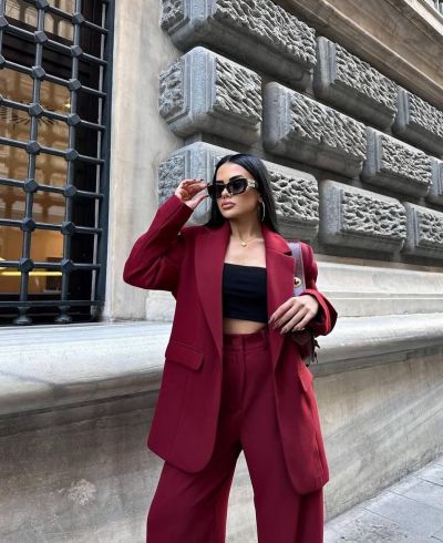 Костюм Розмір: 42-46, 48-52 S953