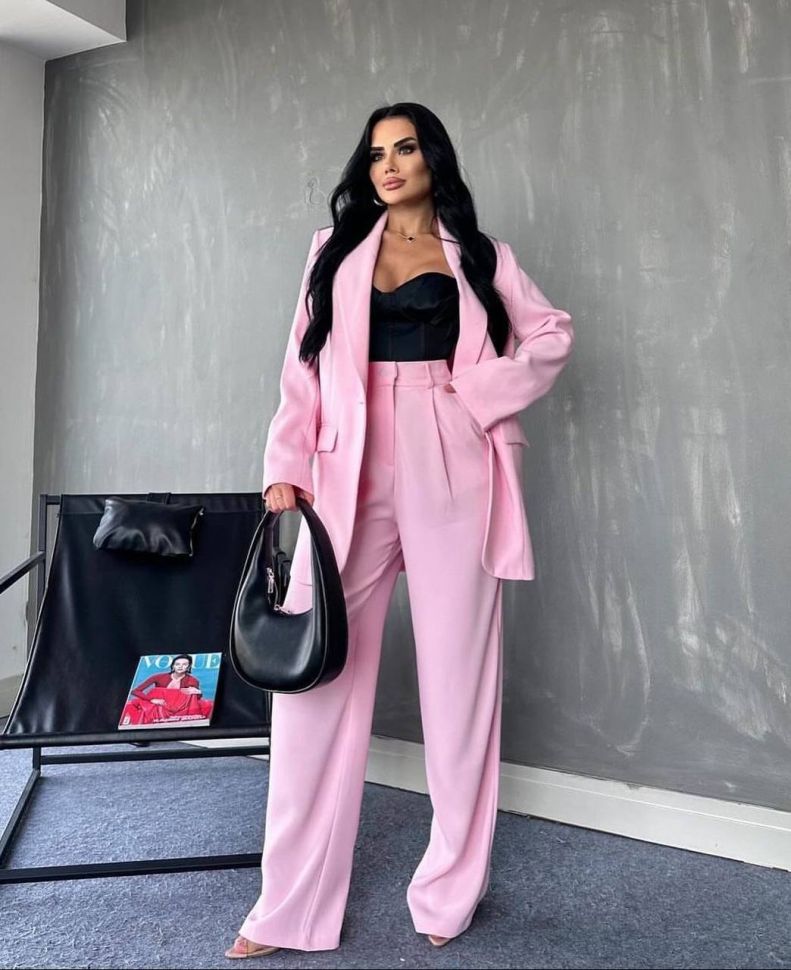 Костюм Розмір: 42-46, 48-52 S953