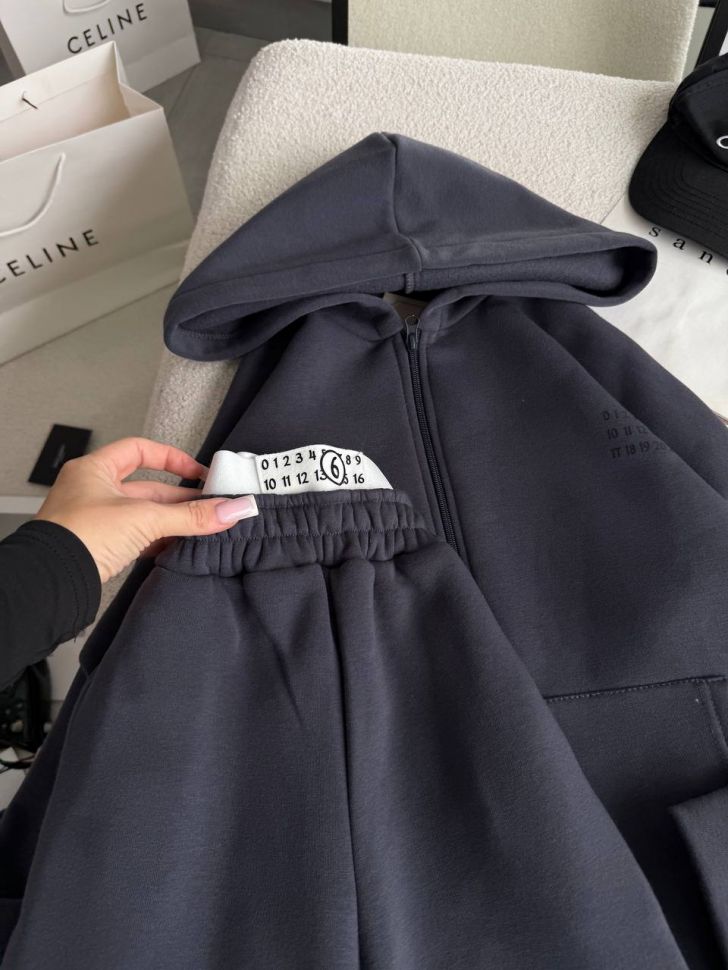 Костюм Розмір: 42-44, 46-48 S2661