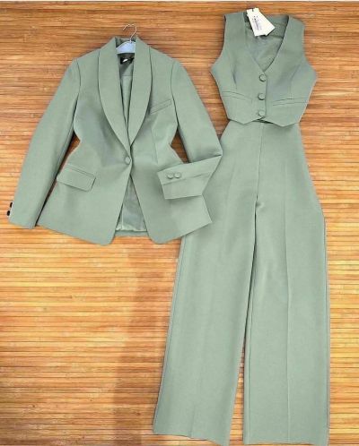 Костюм Розмір: 42-44, 46-48, 50-52 S954