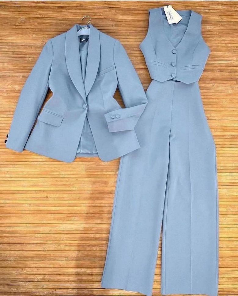 Костюм Розмір: 42-44, 46-48, 50-52 S954