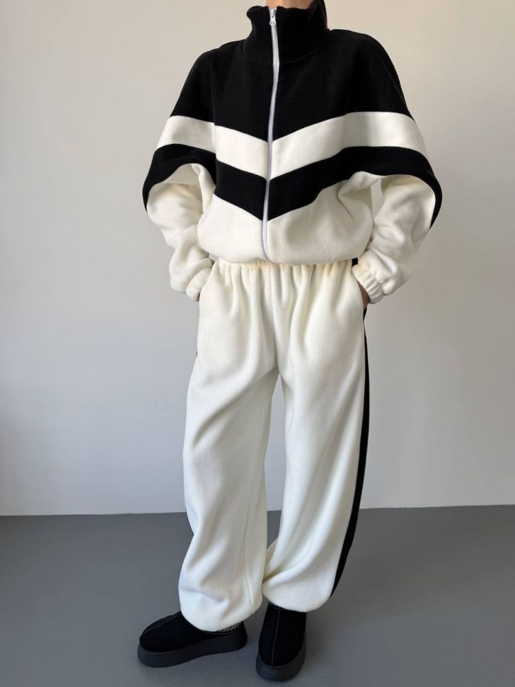 Костюм Розмір: 42-48, 50-54 S3961