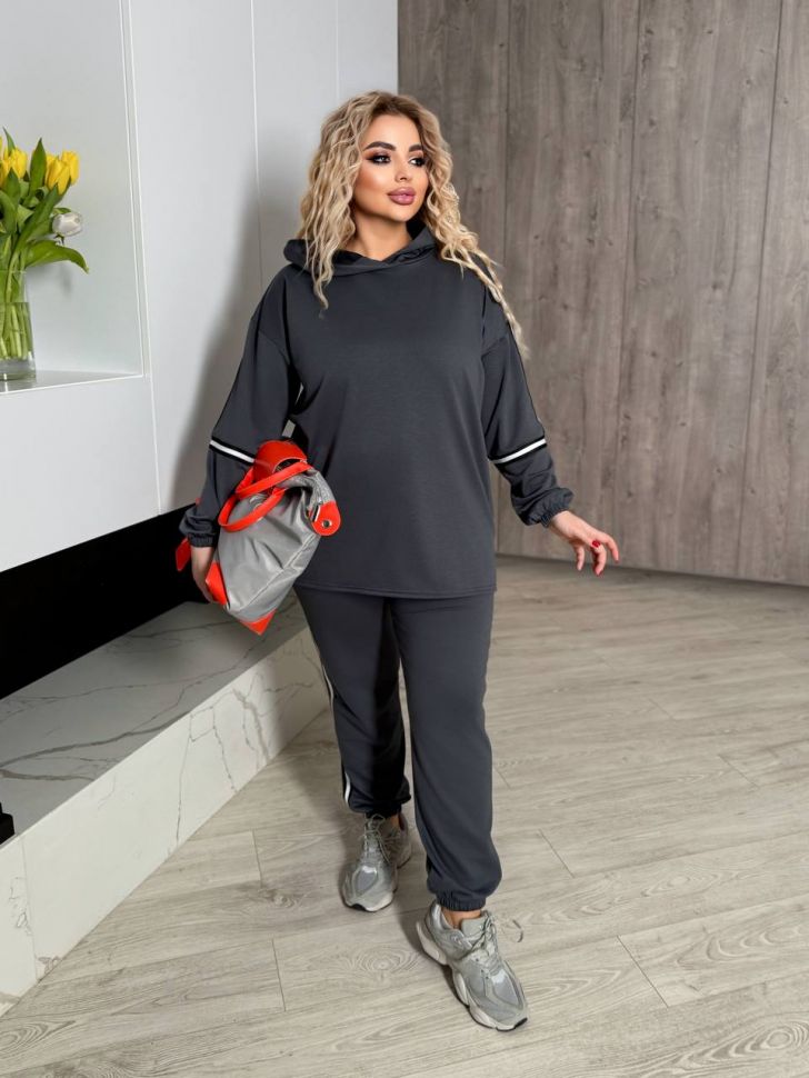 Костюм Розмір: 48-52,54-58,60-64 S5361