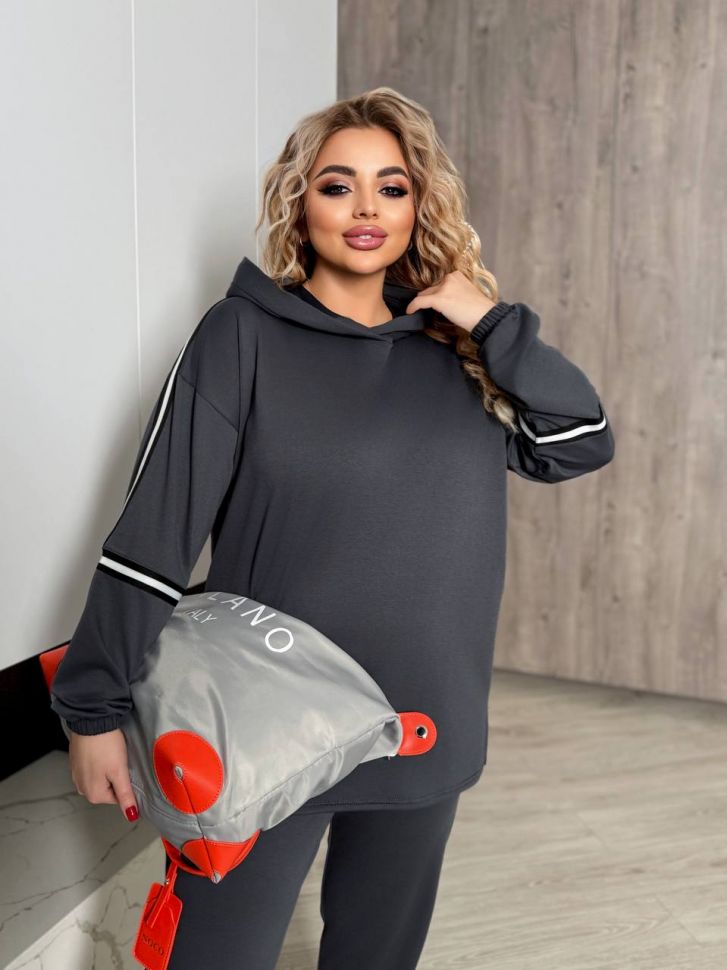 Костюм Розмір: 48-52,54-58,60-64 S5361