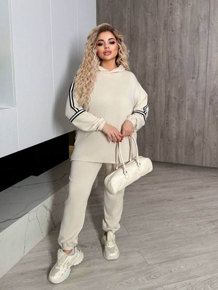 Костюм Розмір: 48-52,54-58,60-64 S5361