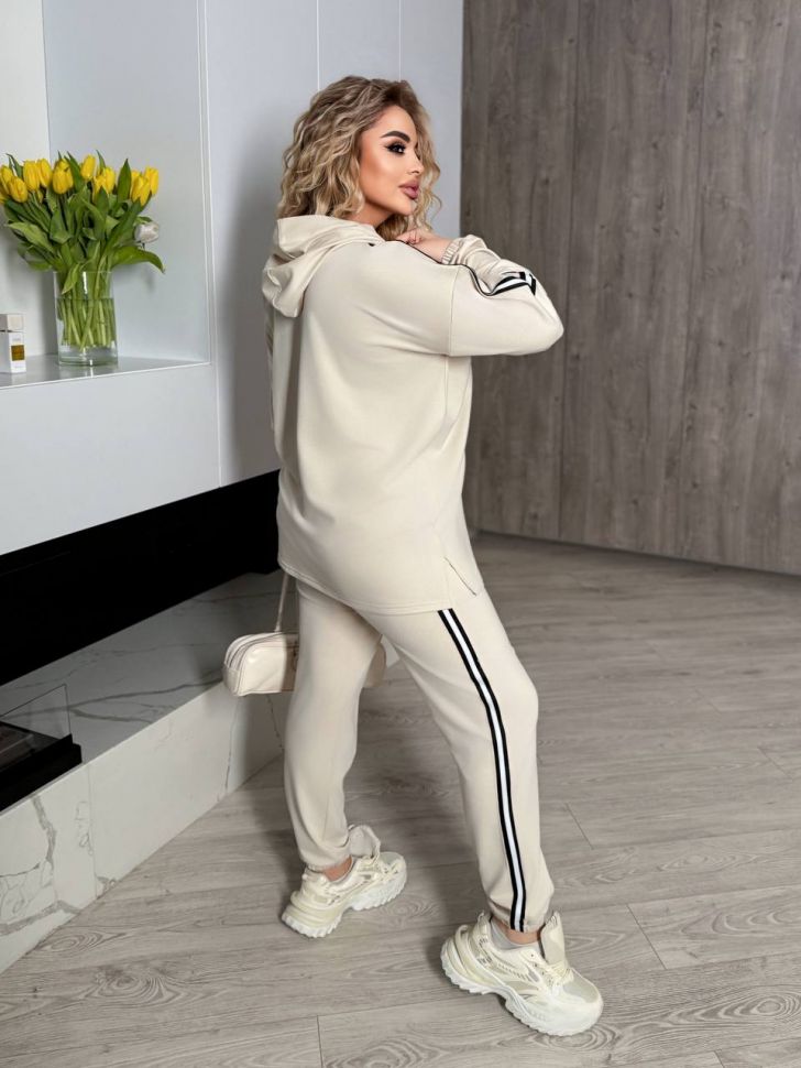 Костюм Розмір: 48-52,54-58,60-64 S5361