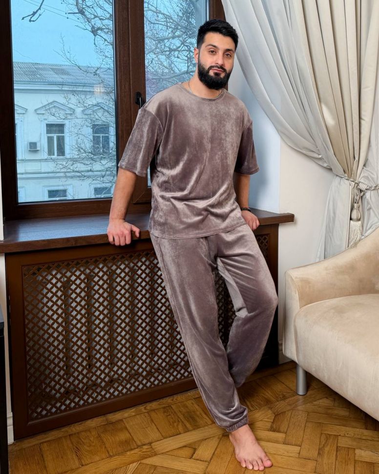 Костюм Розмір: 46-48,50-52,54-56 S5761