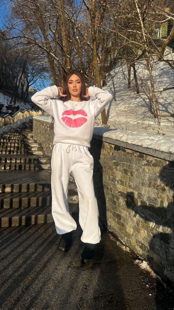 Костюм Розмір: 42-44, 46-48, 50-52 S4162