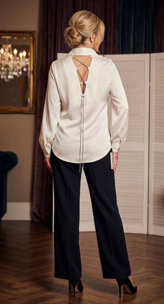 Блуза Розмір: 42-44, 44-46, 46-48 S6562