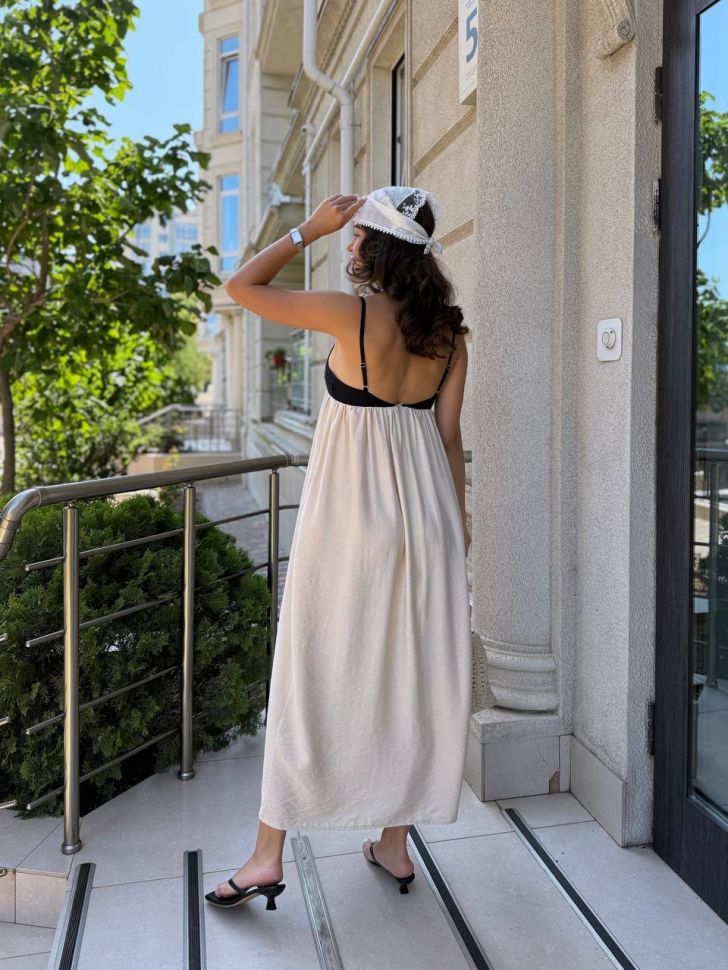 Сукня Розмір: 42-44,46-48,50-52 S460