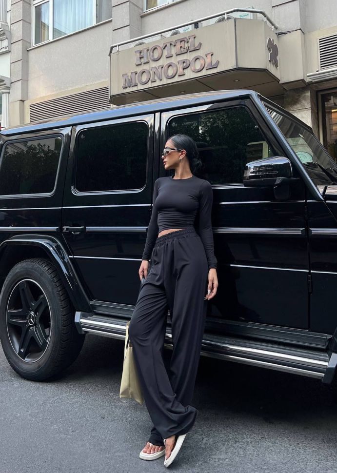 Костюм Розмір: 42-44, 46-48 S958