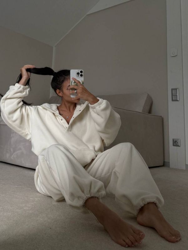 Костюм Розмір: 42-44, 44-46 S3068