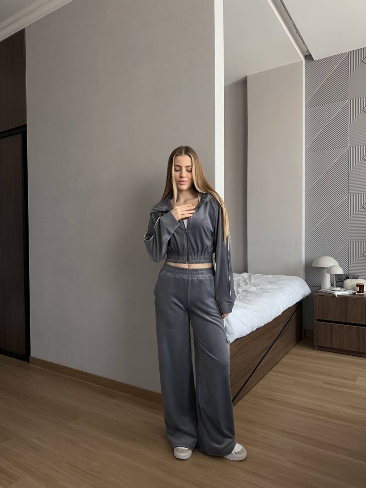 Костюм Розмір: 42-44, 46-48 S4766