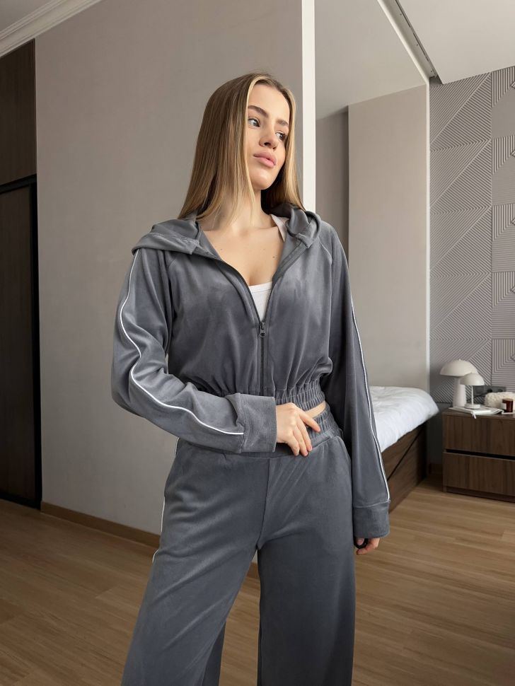 Костюм Розмір: 42-44, 46-48 S4766