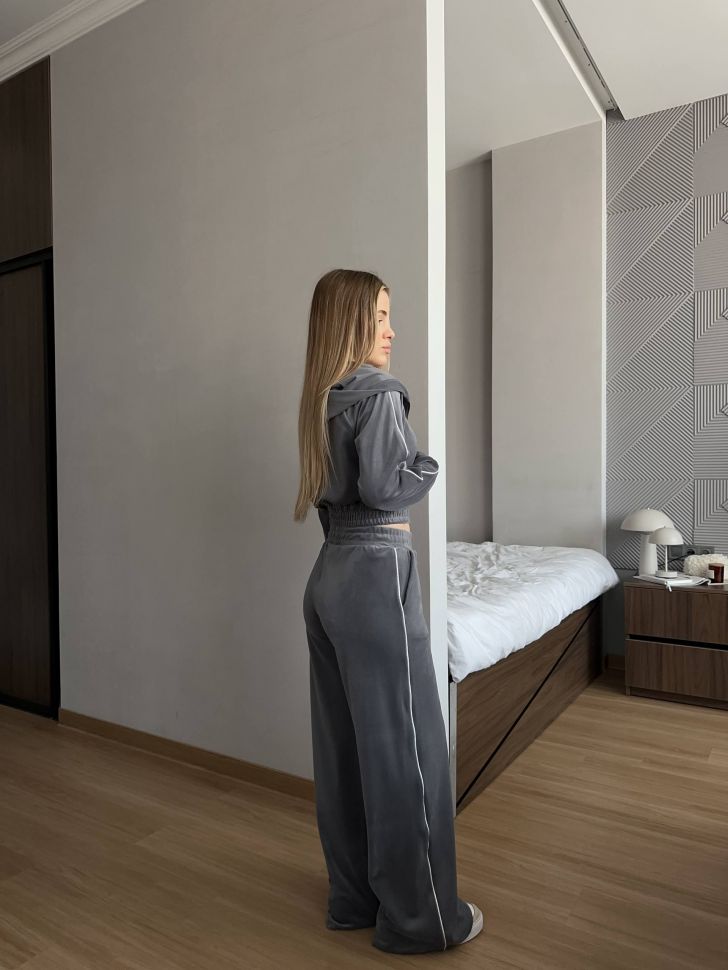 Костюм Розмір: 42-44, 46-48 S4766