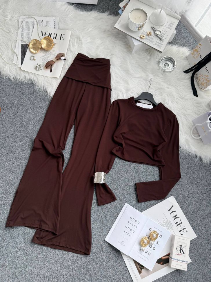 Костюм Розмір: 42-44, 46-48 S6665