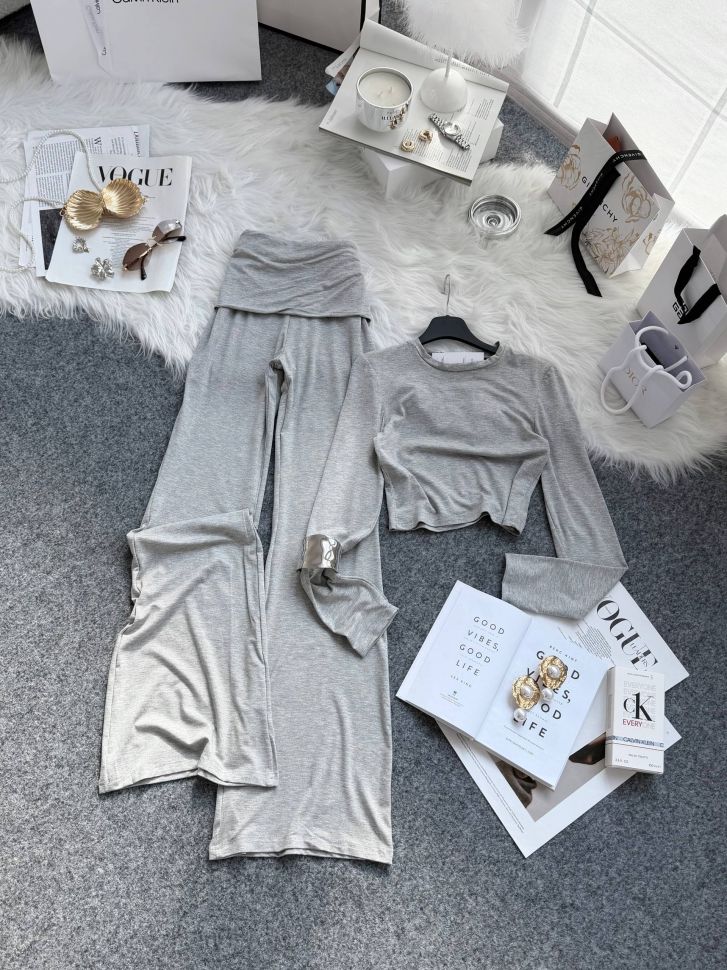 Костюм Розмір: 42-44, 46-48 S6665