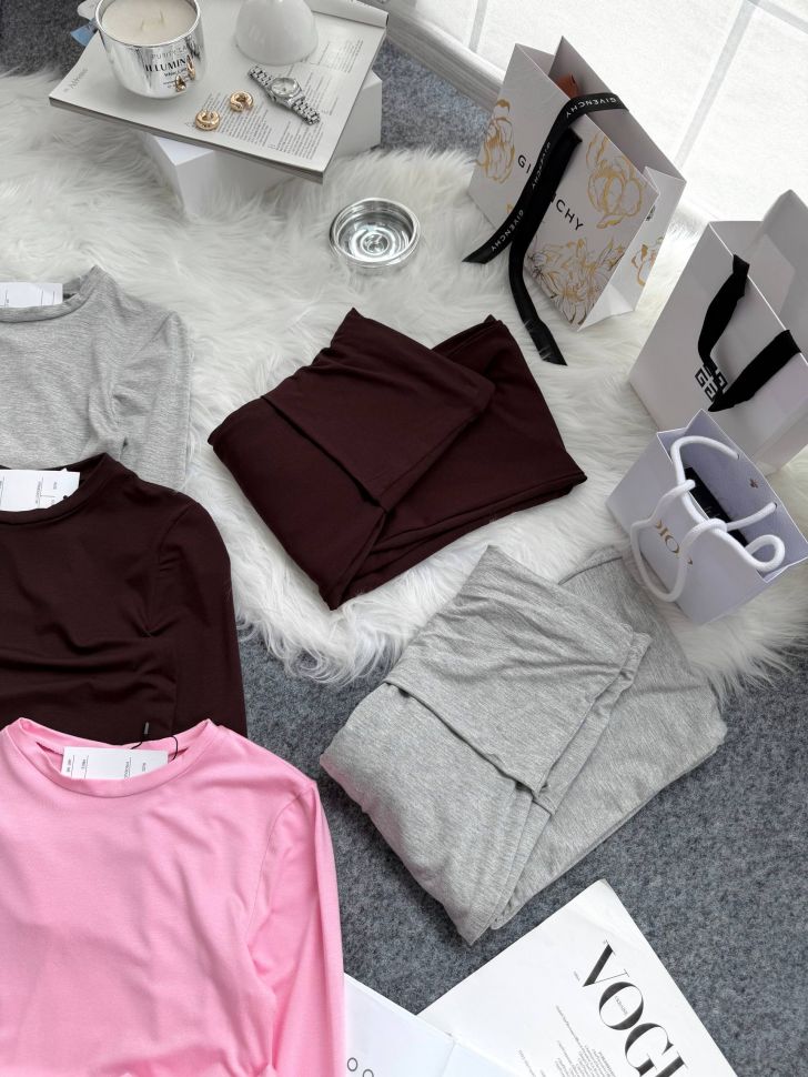 Костюм Розмір: 42-44, 46-48 S6665