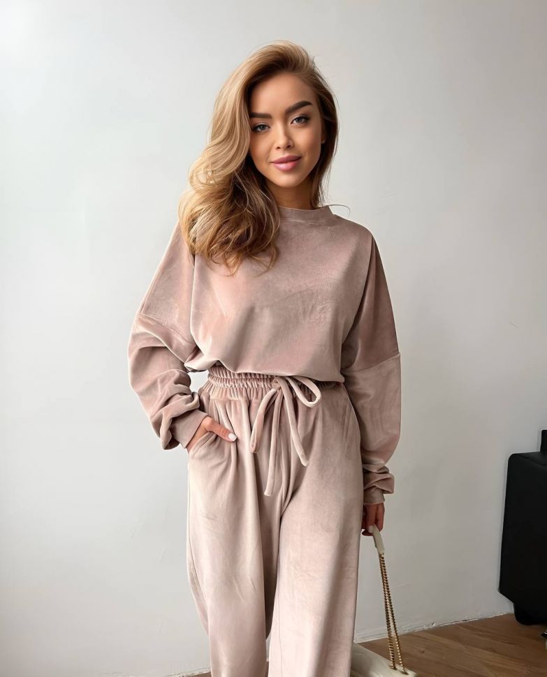 Костюм Розмір: 42-44,46-48 S1265