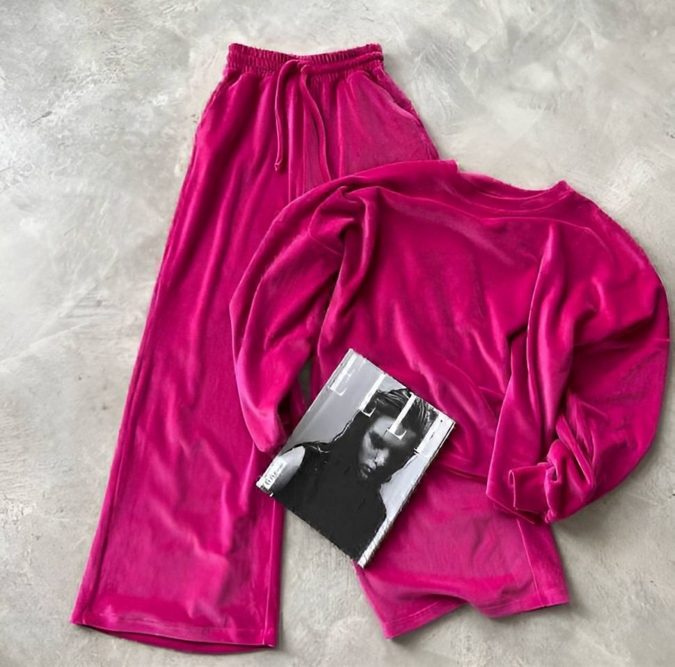 Костюм Розмір: 42-44,46-48 S1265